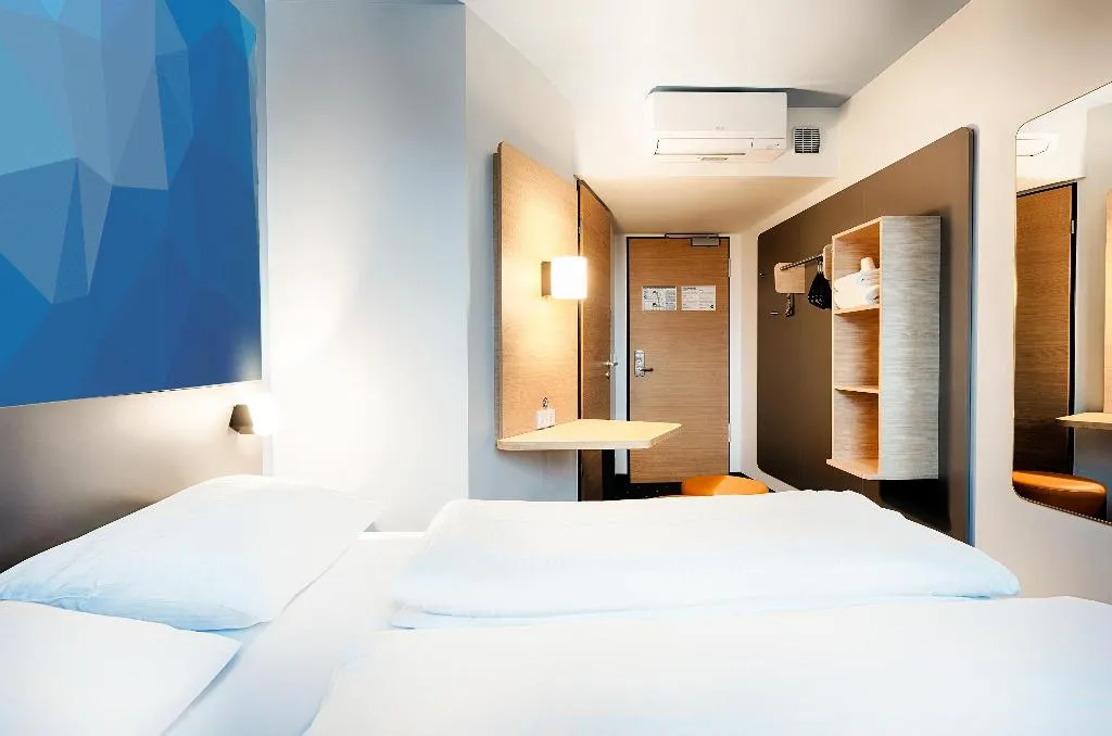 Room, B&B HOTEL Berlin City West, Berlin