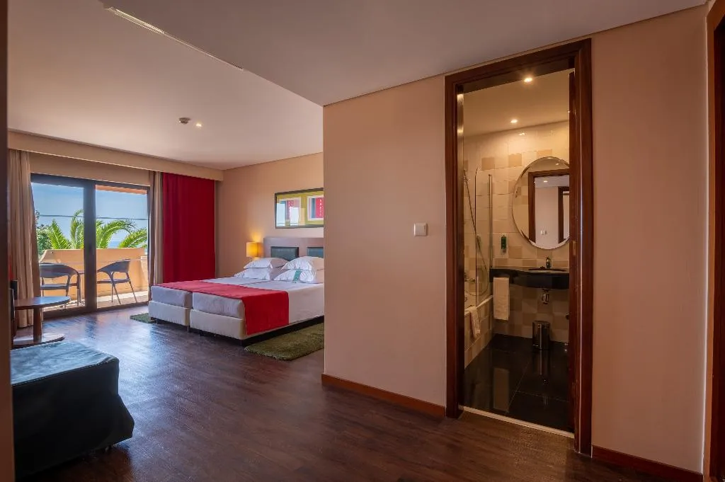 TWIN SEA VIEW Room, Vila Gale Atlantico, Algarve