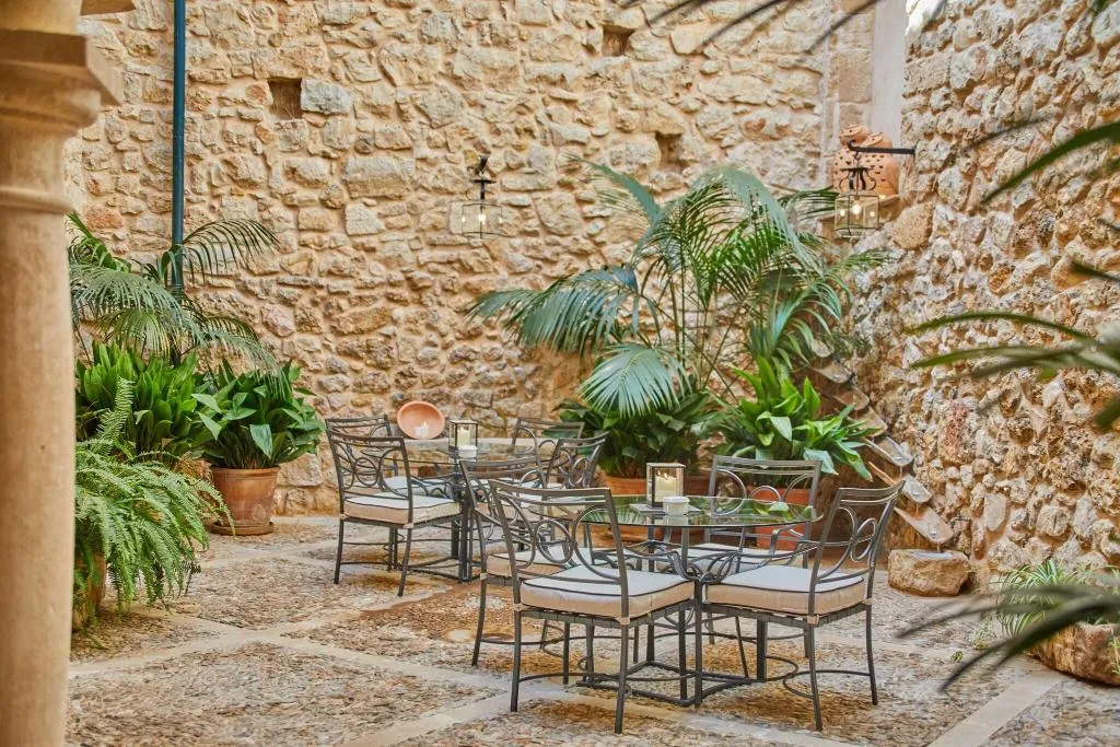 Terrace, Cas Comte Petit Hotel & Spa, Majorca
