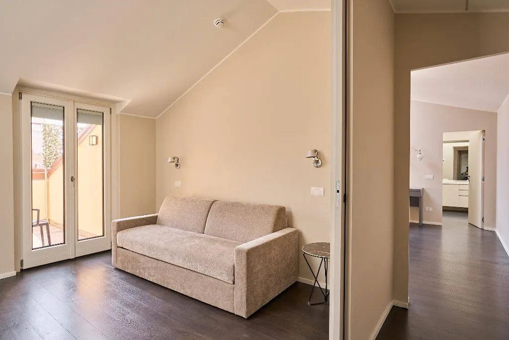 APARTMENT PENTHOUSE Room, Ariosto Living, Milan