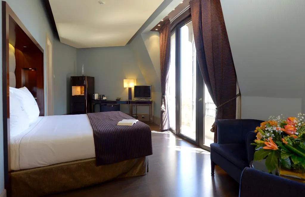 DOUBLE SUPERIOR Room, Casa Fuster, Barcelona
