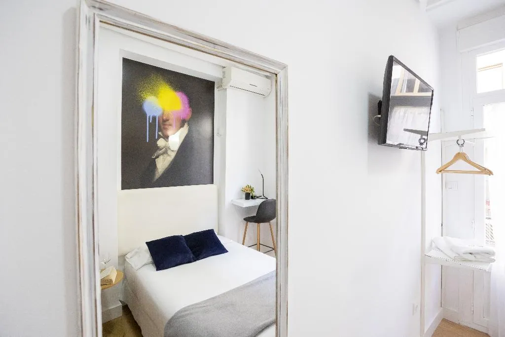 SINGLE STANDARD Room, Hispano Boutique  Gran Vía, Madrid
