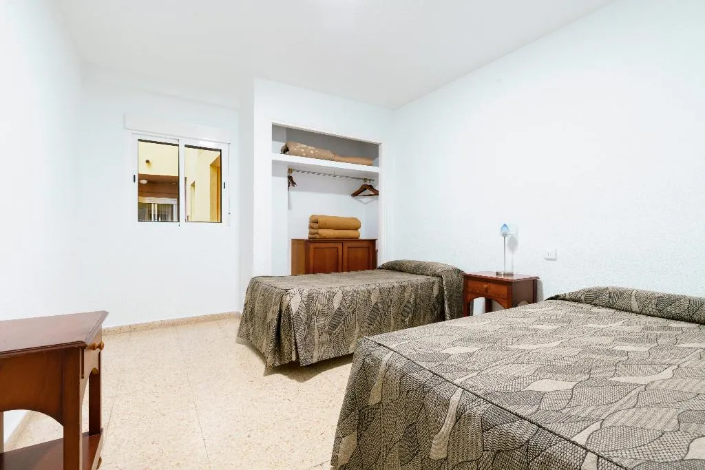 APARTMENT THREE BEDROOMS TWO BATHROOMS Room, Apartamentos Maja Beach, Costa Blanca