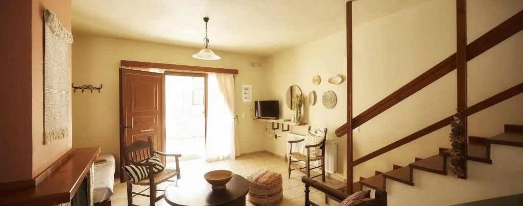 Room, Earino, Crete