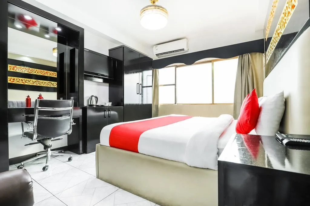 QUADRUPLE STANDARD Room, Transworld Hotel, Dubai