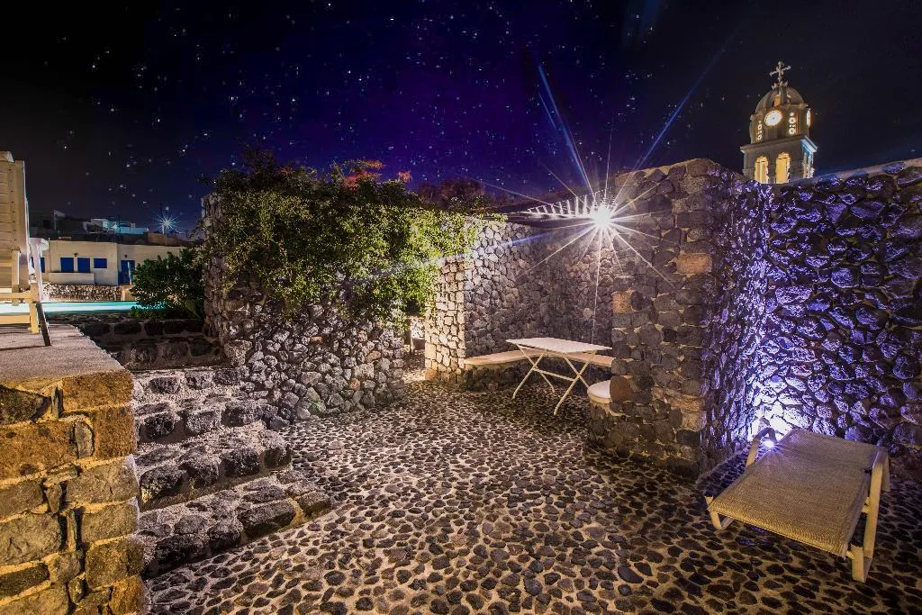VILLA THREE BEDROOMS WITH PRIVATE POOL Room, Santorini Heritage Villas & Mansions, Santorini