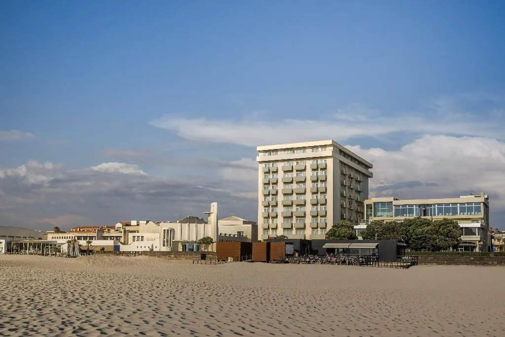 General view, Dorma Praia Golfe, Porto