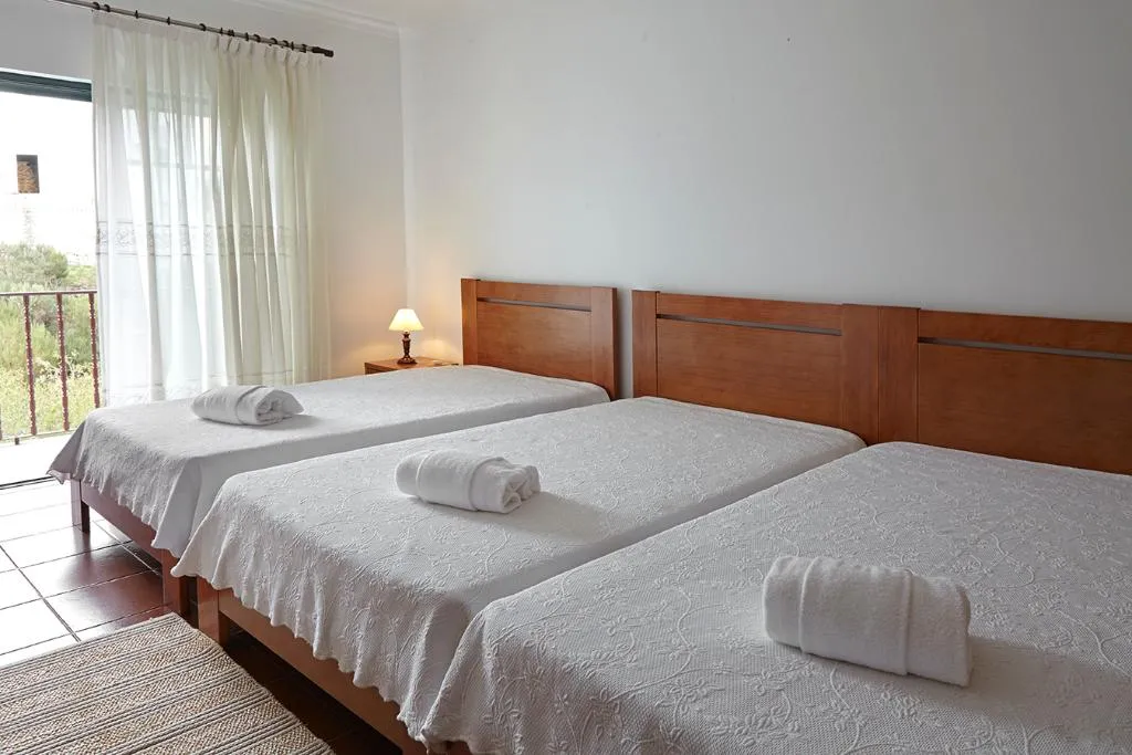 APARTMENT CAPACITY 10 Room, Abrigo Da Montanha Guest House, Porto