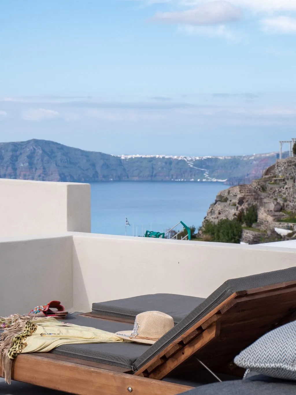 SUITE DELUXE Room, Caldera Cliff Illusion Suites, Santorini