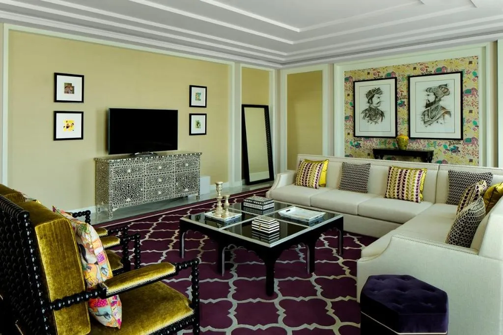 SUITE KING SIZE BED Room, Taj Dubai, Dubai