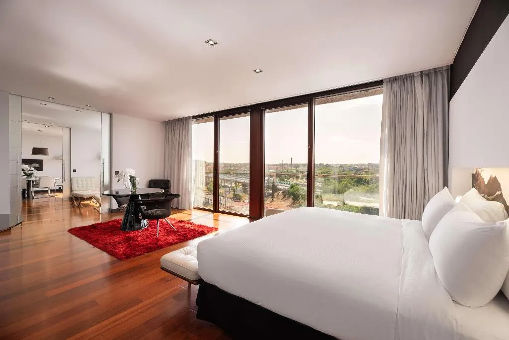 SUITE STANDARD Room, Hilton Madrid Airport, Madrid