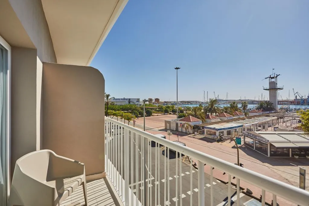 Double or Twin DELUXE Room, Silken Turcosa 3* Sup, Valencia