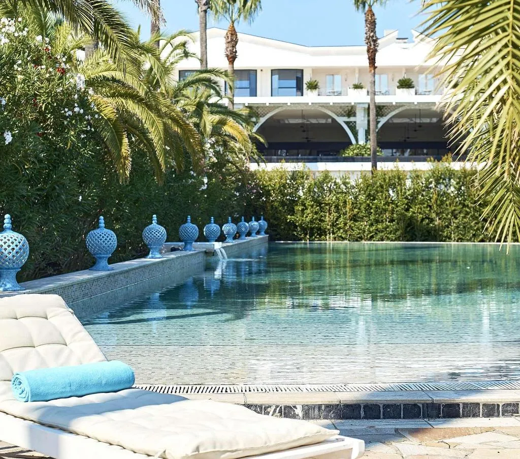 Pool, Savoy Beach, Naples
