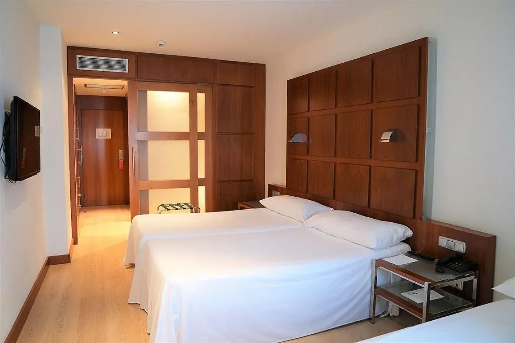 TRIPLE STANDARD Room, Port Valencia Azafata, Valencia