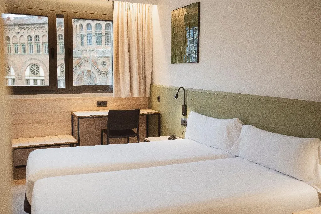 TWIN STANDARD Room, Hotel Sant Pau, Barcelona