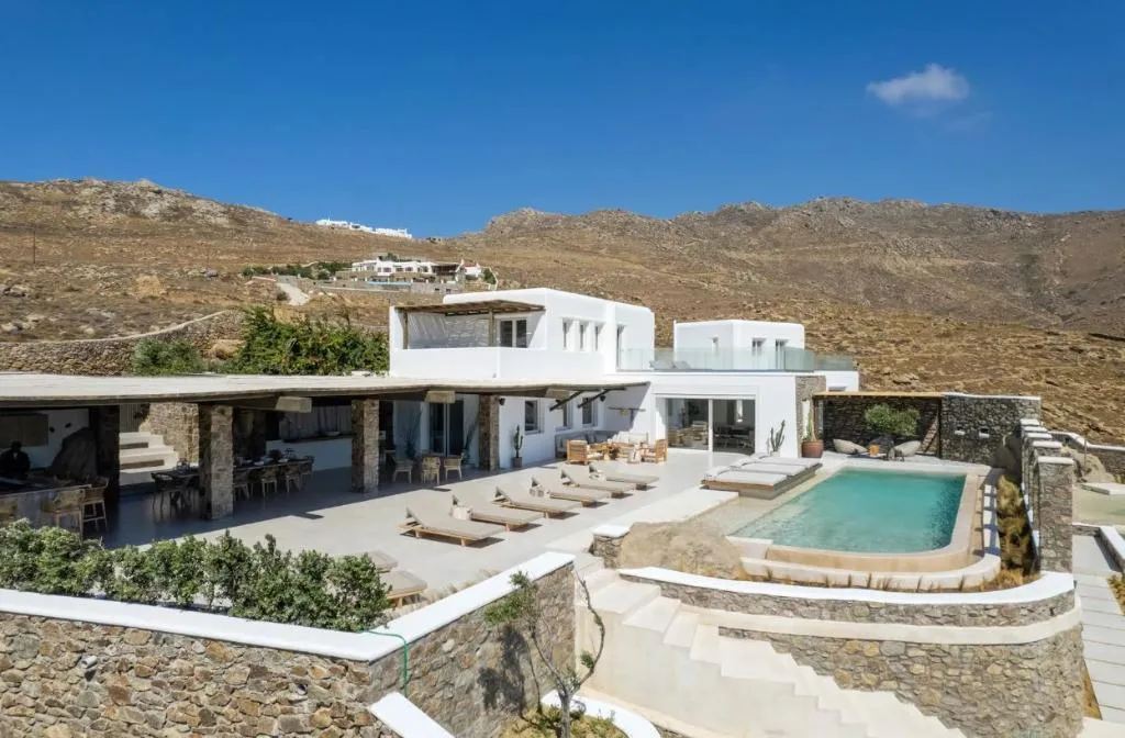 VILLA SEVEN BEDROOMS WITH PRIVATE POOL Room, Mykonos Panormos Villas, Mykonos