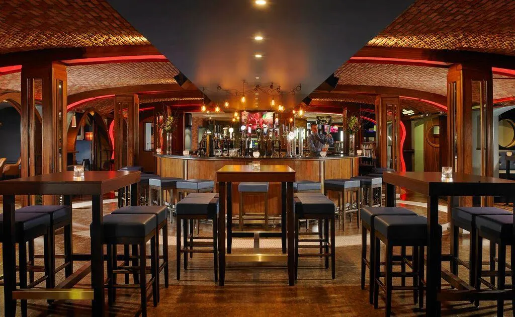 Bar, Temple Bar Hotel by the Unlimited Collection, Dublin