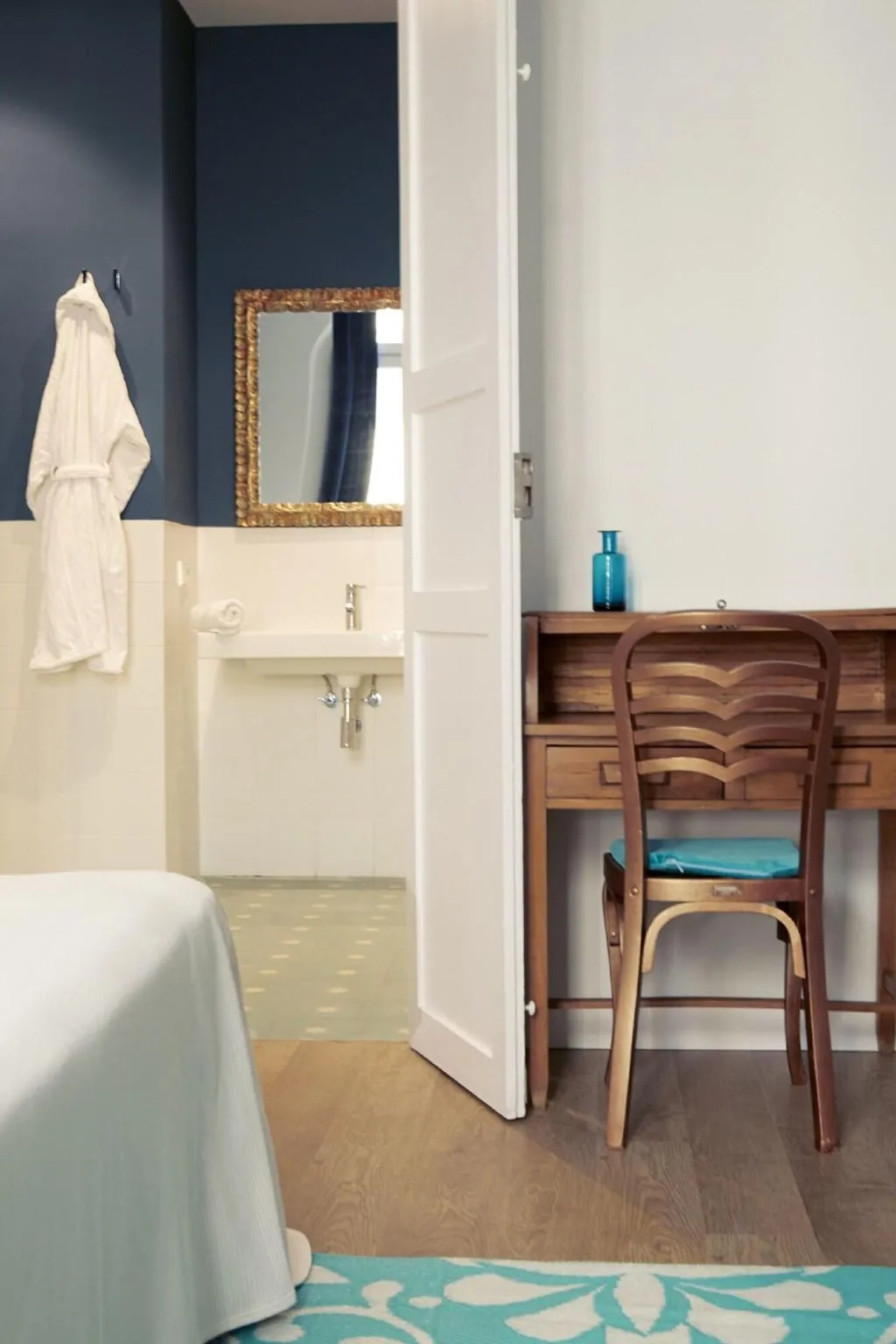 Room, L'Esplai Valencia, Valencia
