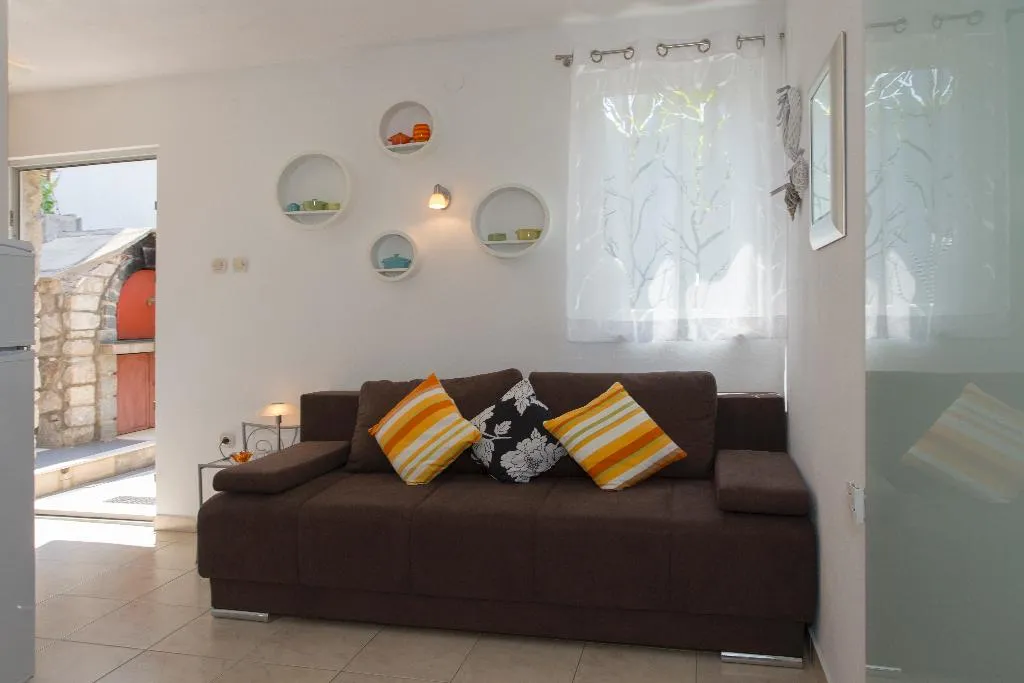 APARTMENT STANDARD Room, Apartment Alma, Split