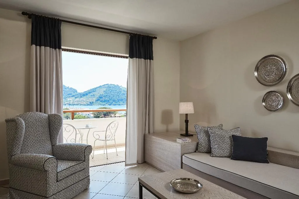 SUITE DELUXE SEA VIEW Room, Skiathos  Living by GHH, Skiathos