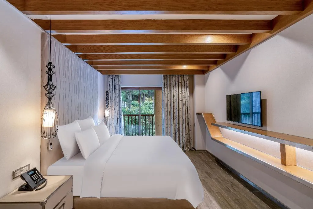 SUITE GARDEN VIEW Room, Rixos Premium Belek L.O.L Theme Park Free Access, Antalya