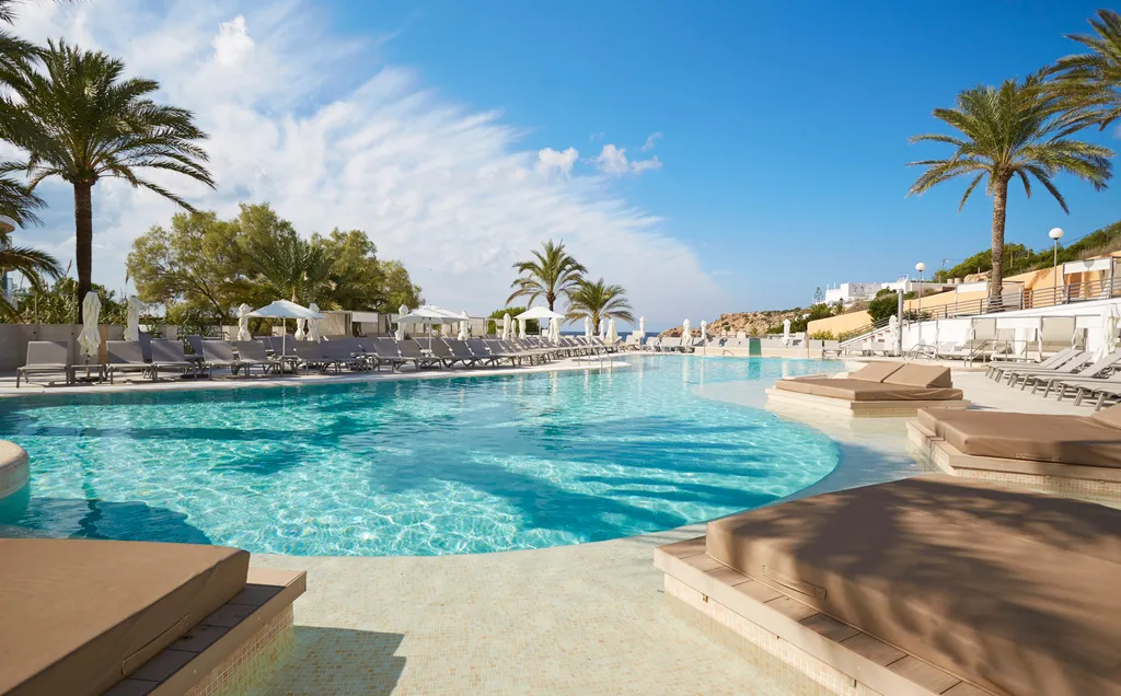 Pool, Insotel Tarida Beach Resort & SPA, Ibiza