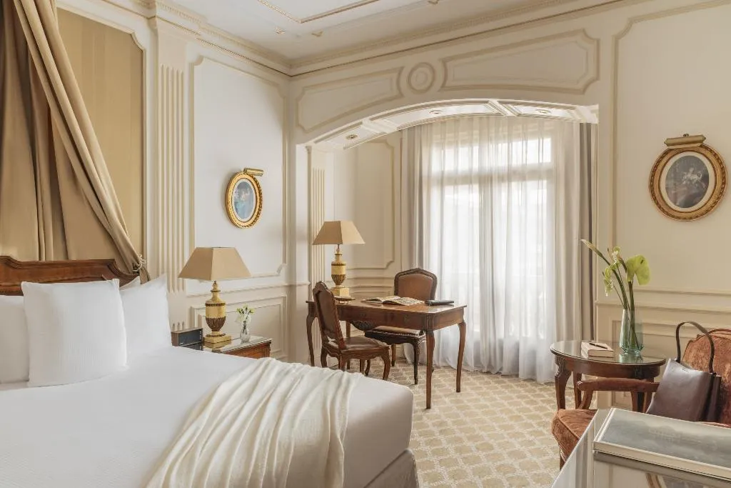 Double or Twin SUPERIOR Room, Hotel Fenix Gran Meliá, Madrid