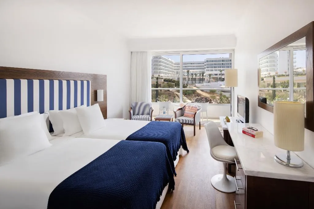 SINGLE STANDARD Room, Grecian Sands, Cyprus