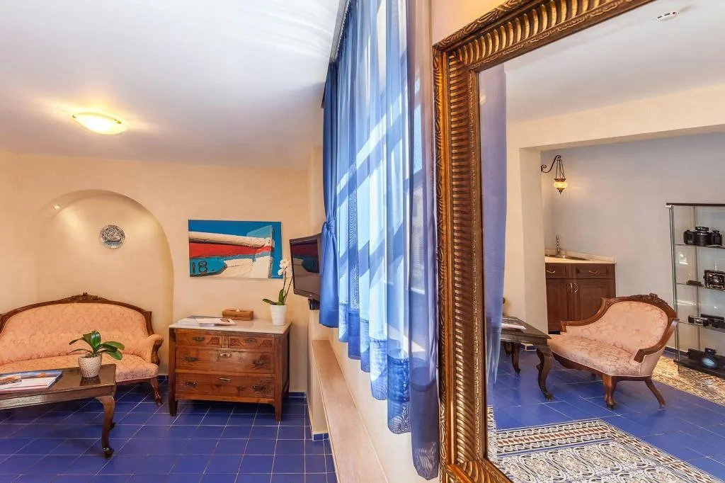 Room, In Camera Art Boutique Hotel, Rhodes