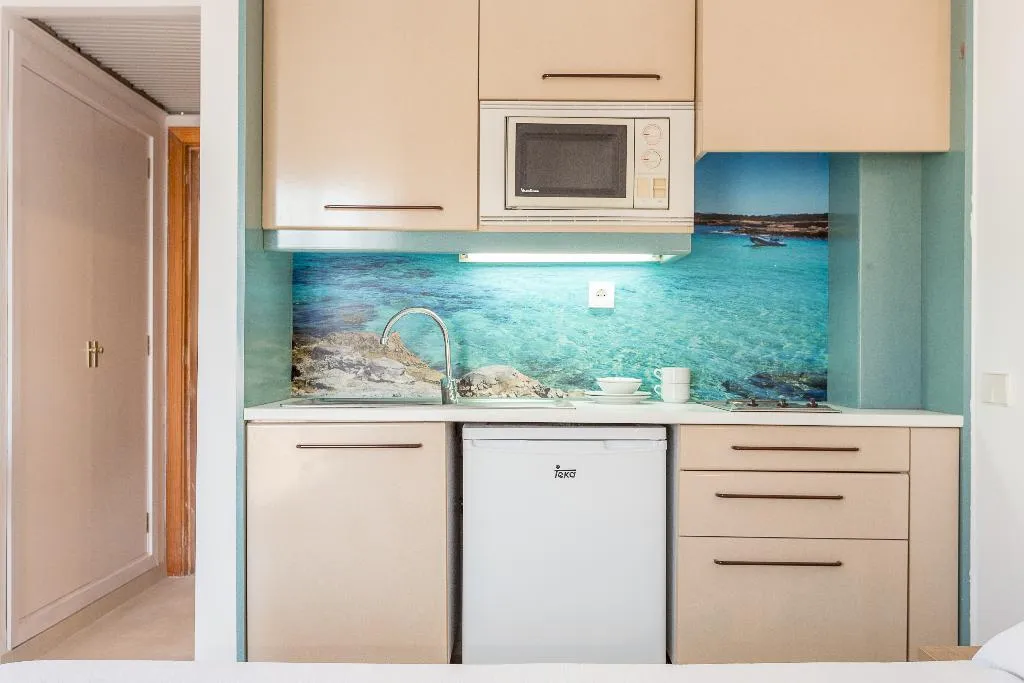 STUDIO STANDARD Room, Caprice Tamarindos Apartments, Majorca