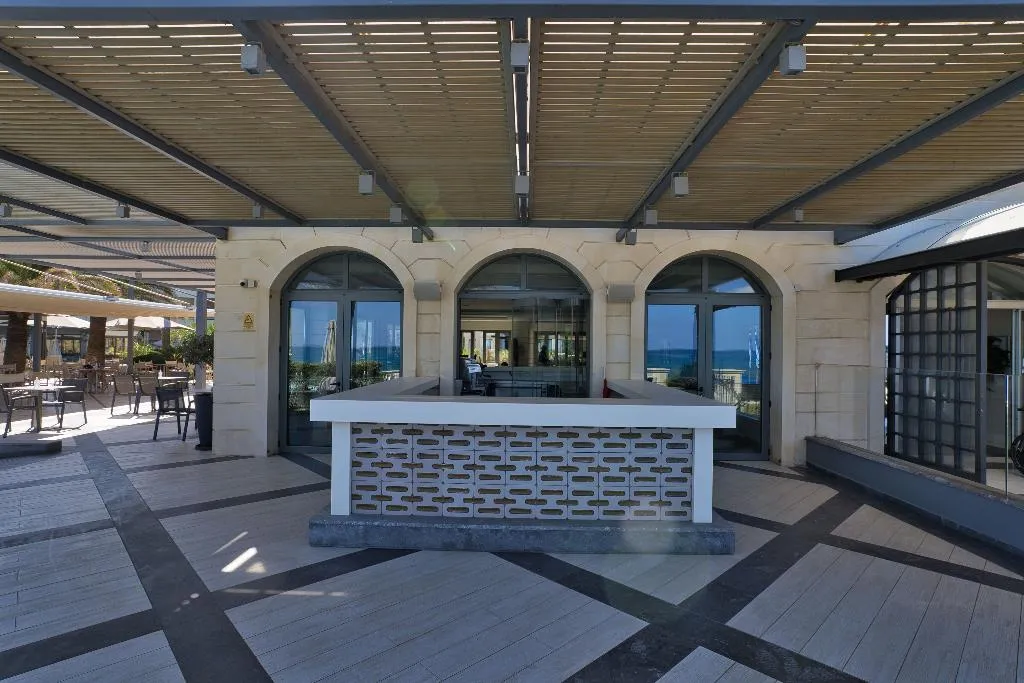 Bar, Aegean Pearl Hotel, Crete