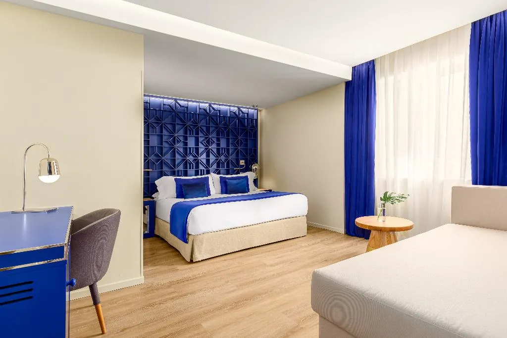 TRIPLE STANDARD Room, Room Mate Macarena, Madrid Gran Vía, Madrid