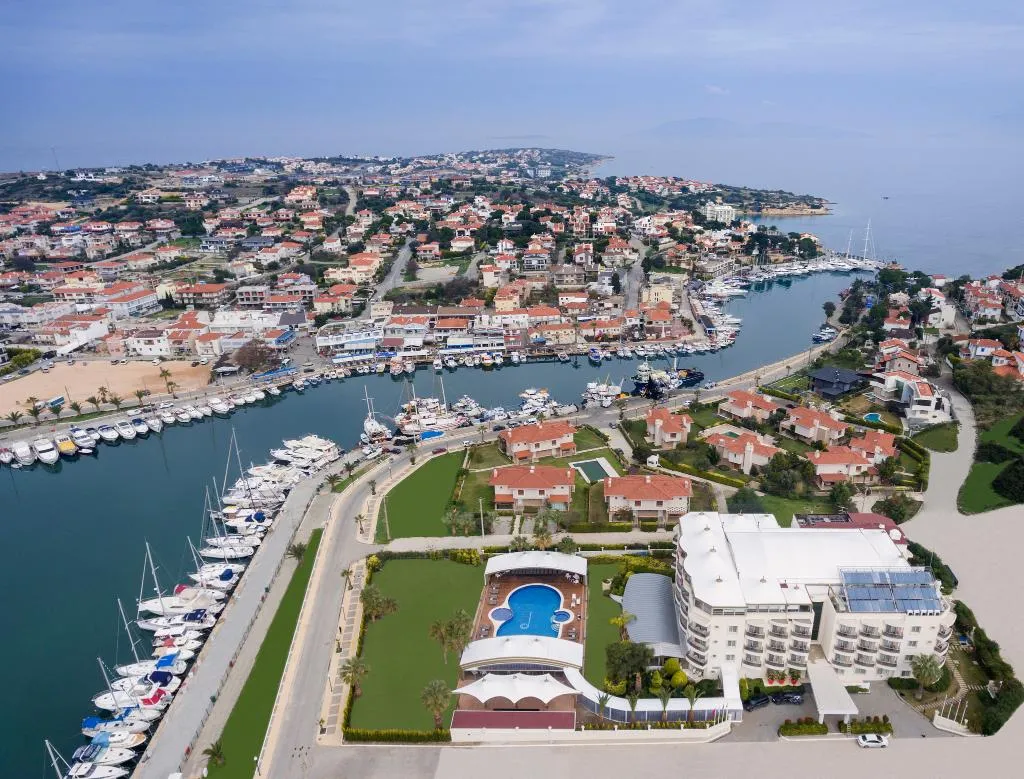 General view, Sisus Marina Çeşme, Izmir