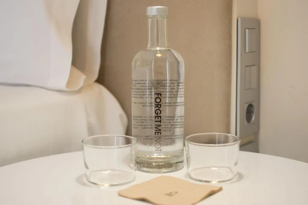 Room, Forgetmenot, Barcelona