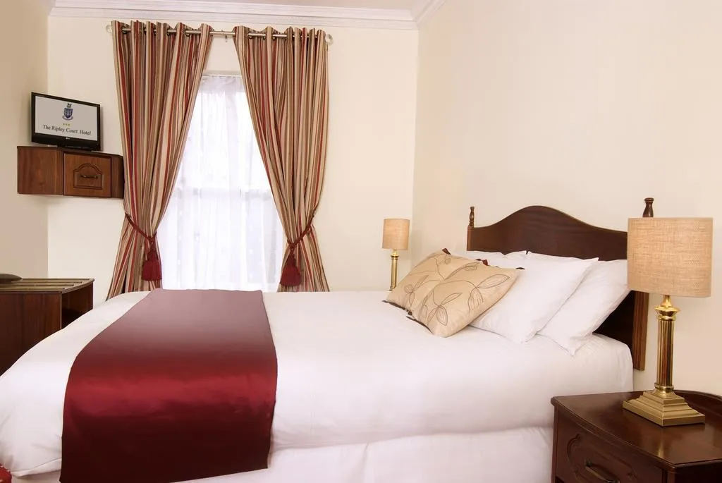 Room, Ripley Court, Dublin