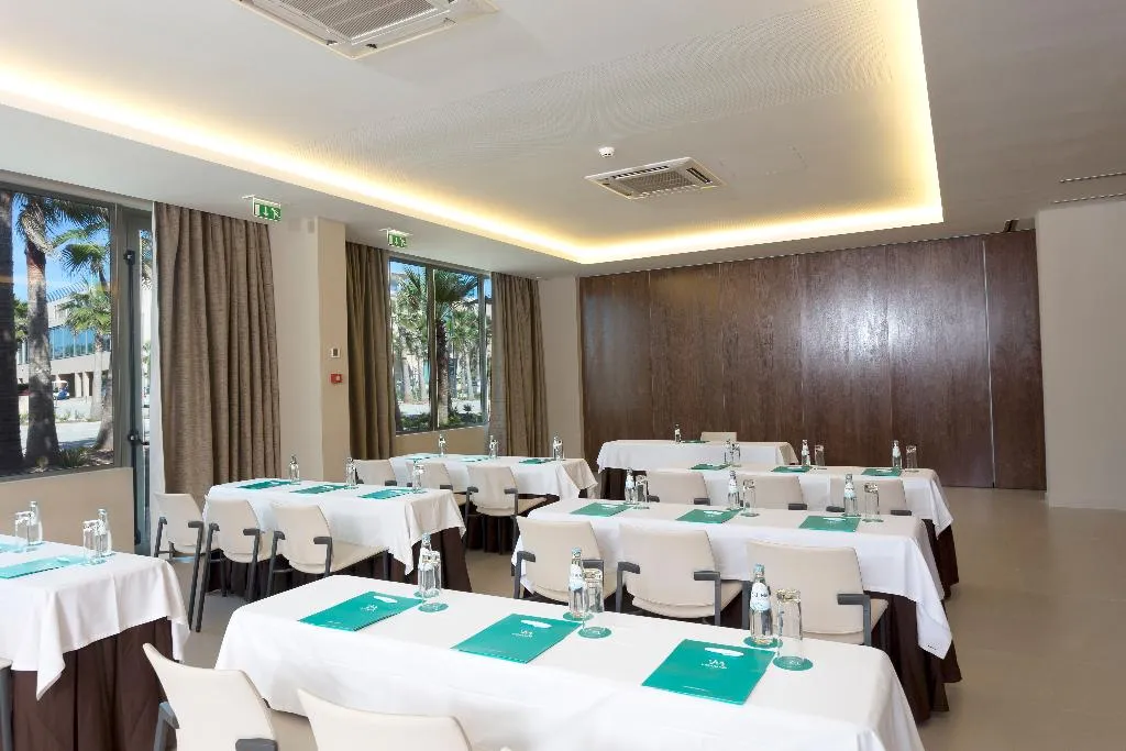 Conferences, Wine & Books by the sea - Algarve Resort, Algarve