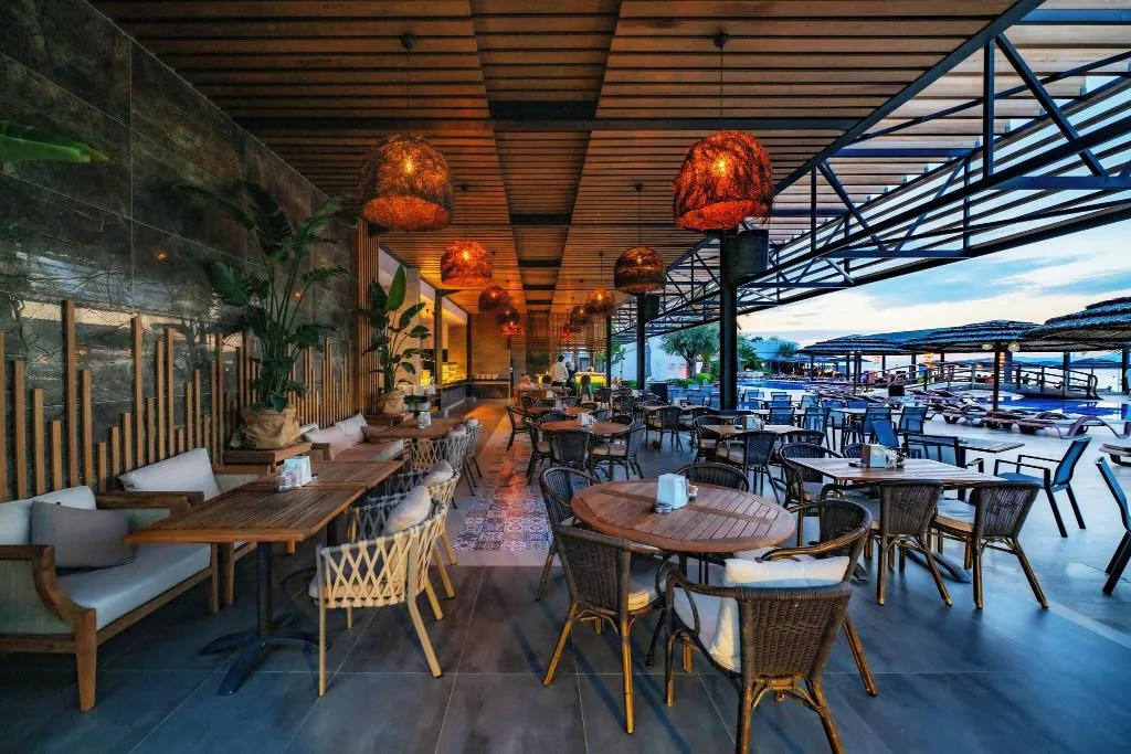 Bar, Samara, Bodrum