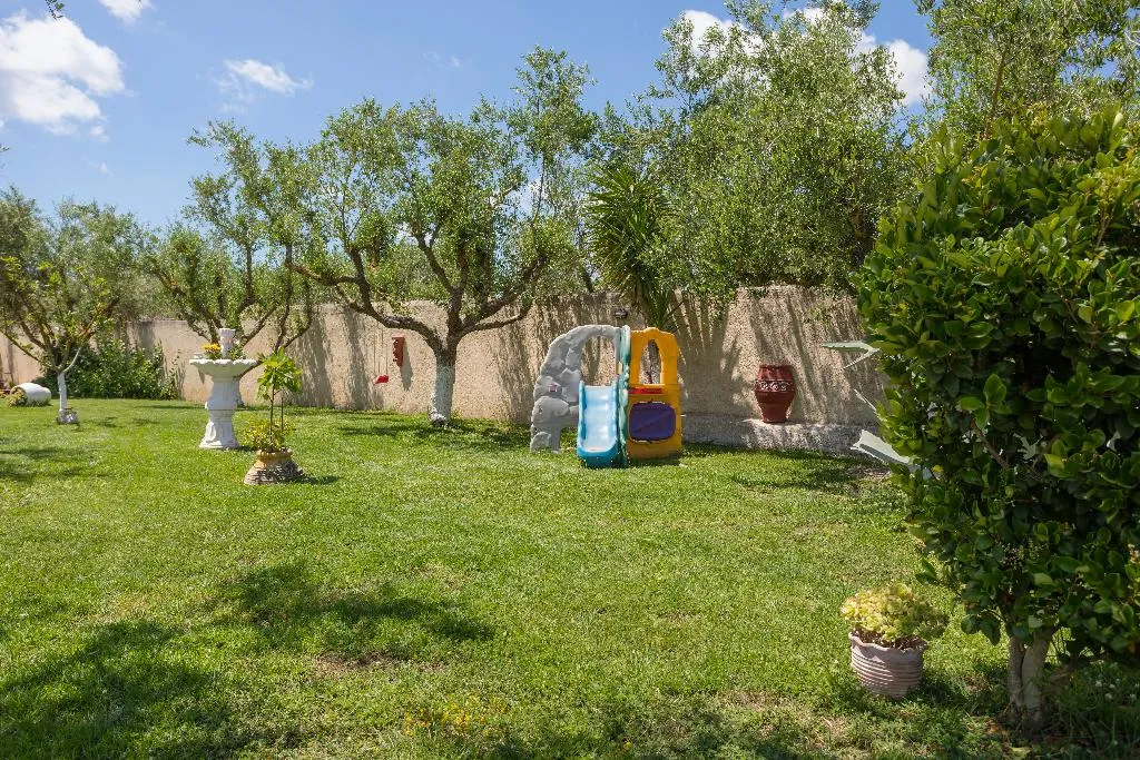 Sports and Entertainment, Villa Froso, Zante