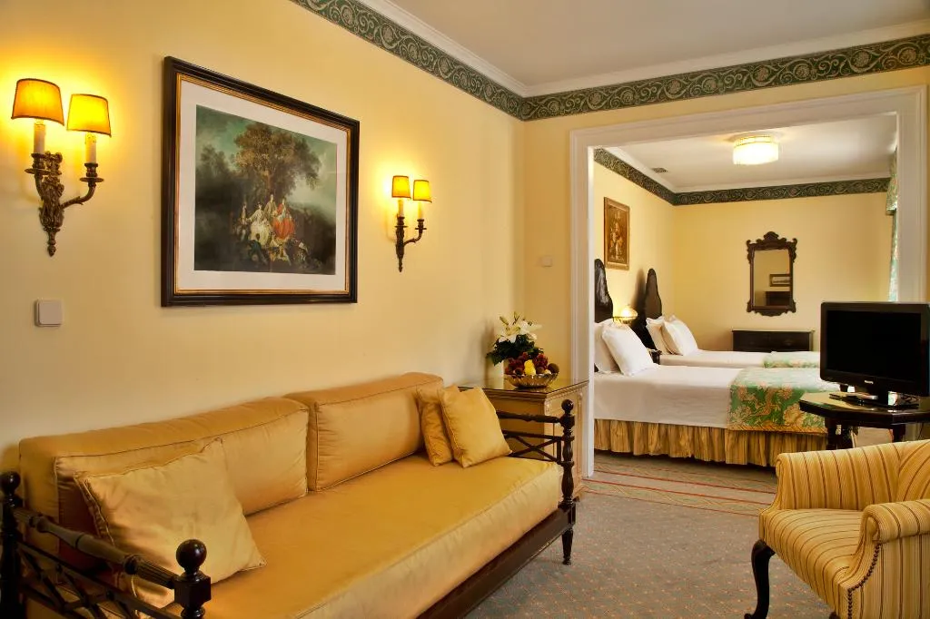 JUNIOR SUITE STANDARD Room, Avenida Palace, Lisbon