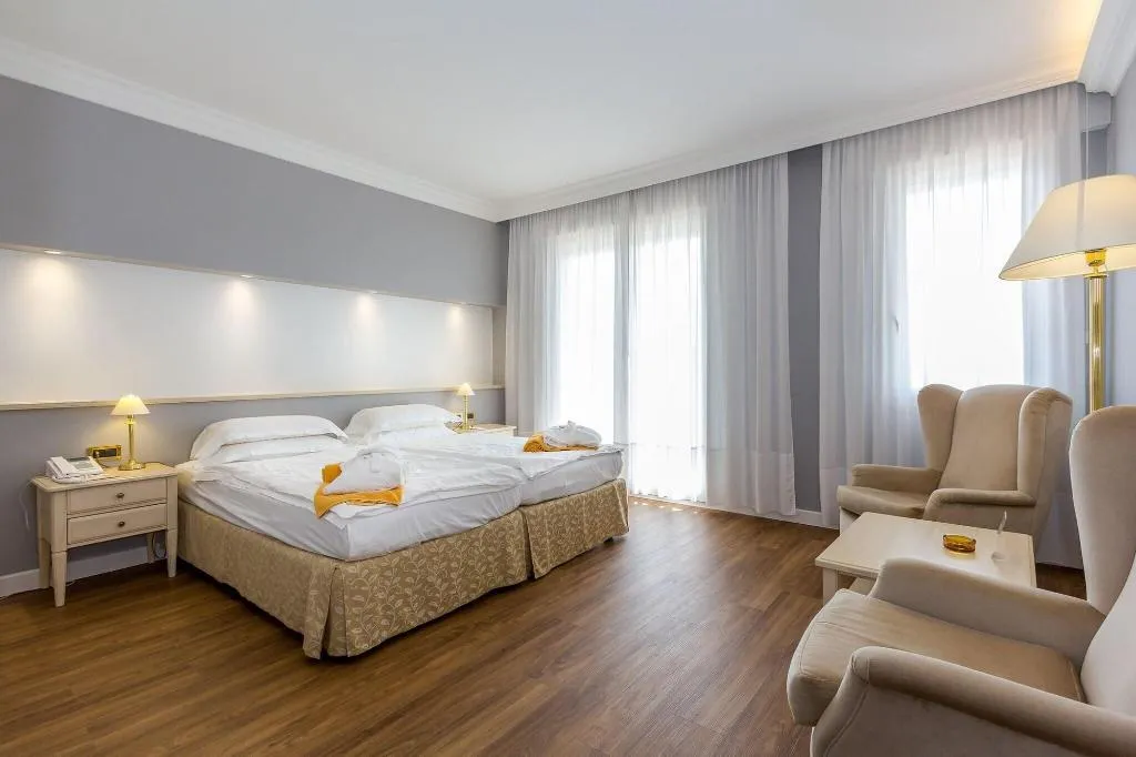 JUNIOR SUITE CLASSIC Room, Hotel Terme Leonardo, Venice
