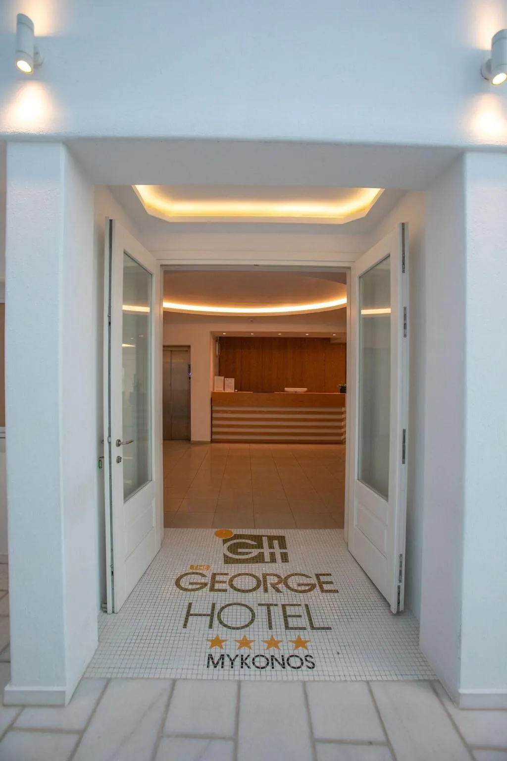 General view, The George Hotel, Mykonos
