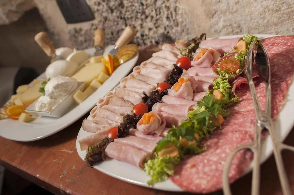 Restaurant, The Coleridge, Malta