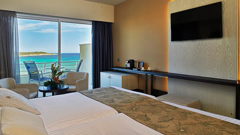 Double or Twin STANDARD Room, Hipotels Mediterraneo - adults only, Majorca