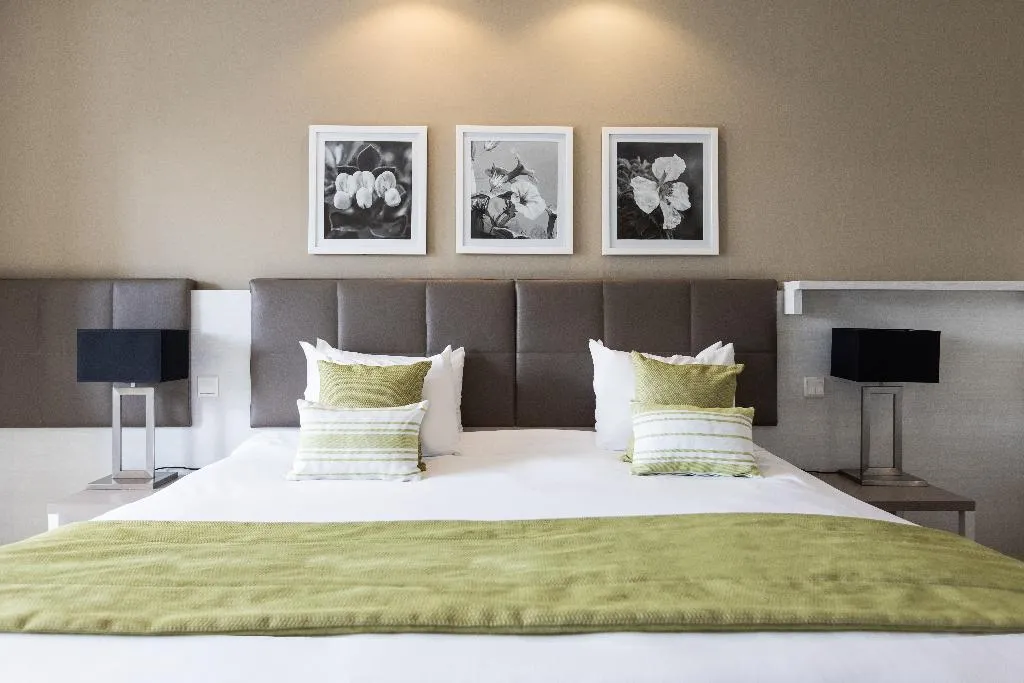 FAMILY ROOM LAND VIEW Room, Salini Resort, Malta