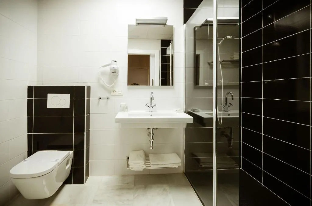 Room, Luces De Catedral, Costa Blanca