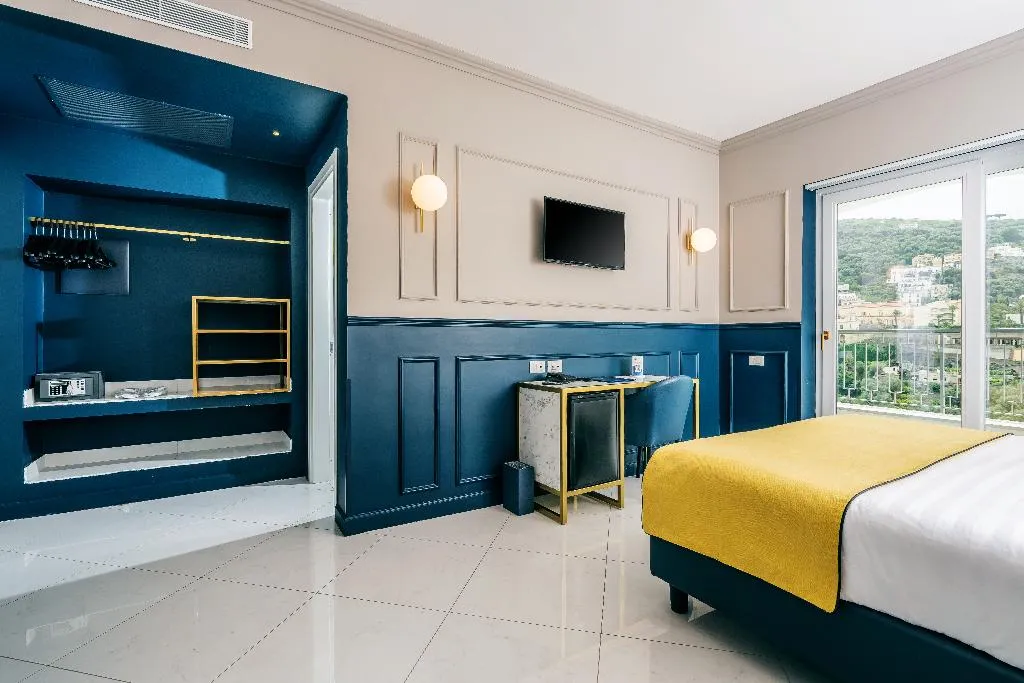 Room SUPERIOR SEA VIEW Room, Mary Hotel, Naples