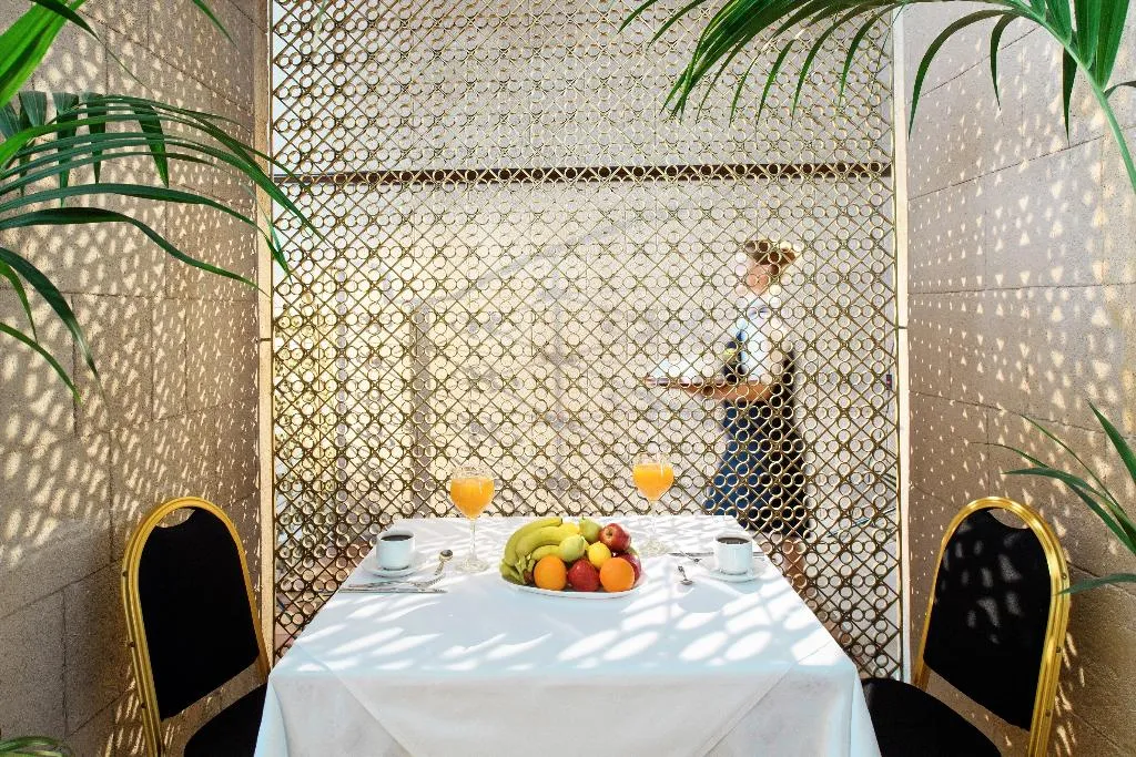 Restaurant, Mitsis La Vita, Rhodes
