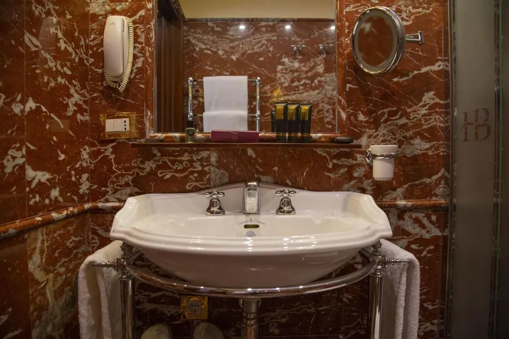 Double or Twin SUPERIOR LAGOON VIEW Room, Bucintoro, Venice