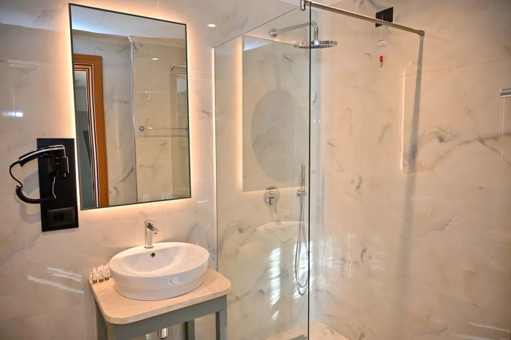 Room TWO BEDS Room, Adria Palace Hotel, Durres