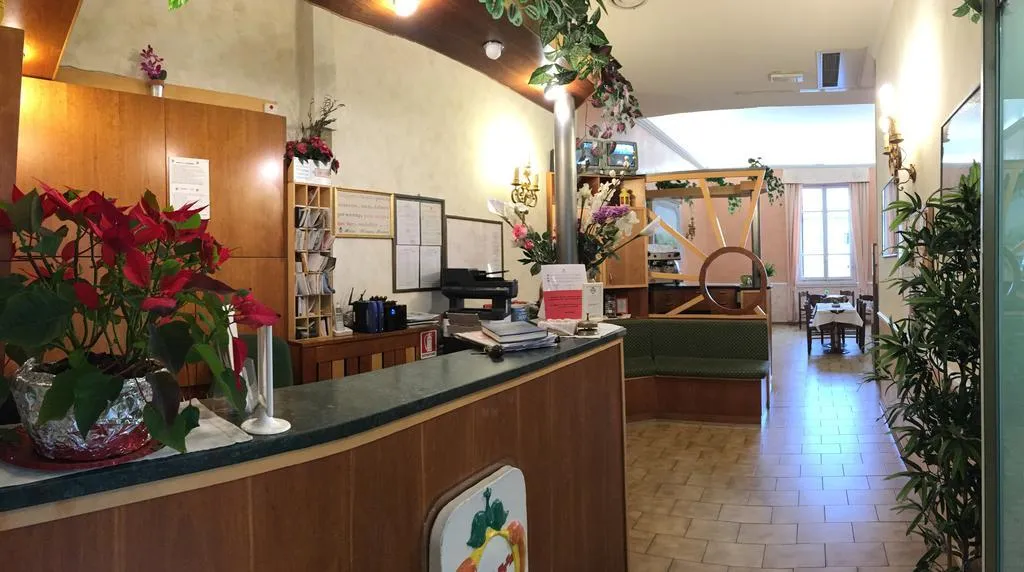 Lobby, Olimpia, Florence